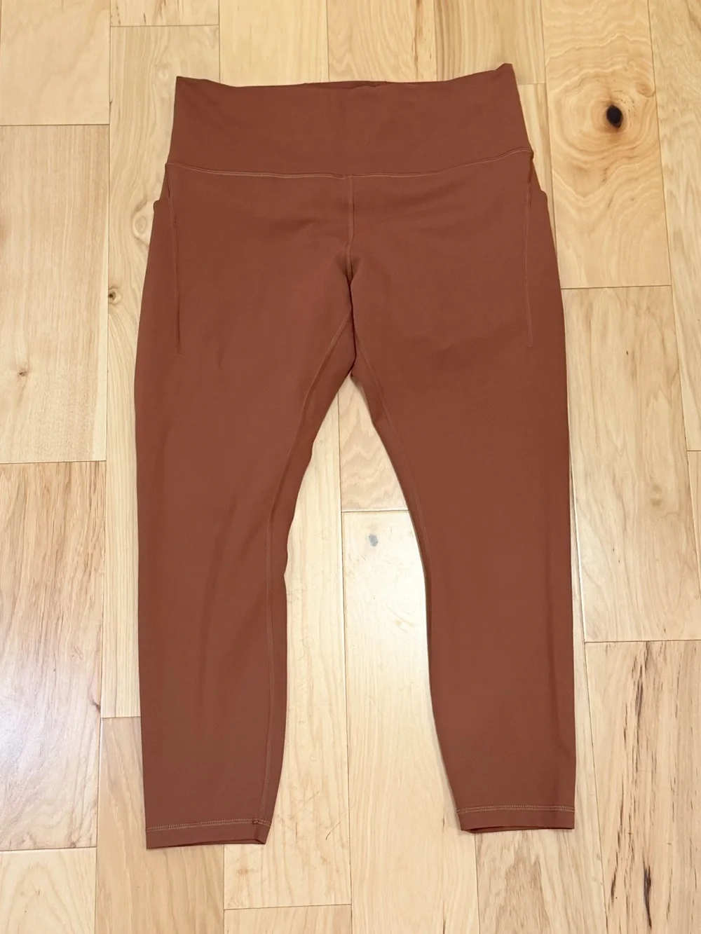 Lululemon Women’s Wunder Train High-Rise Tight with Pockets 25